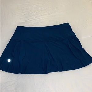 Like new slate blue LuLulemon running skirt